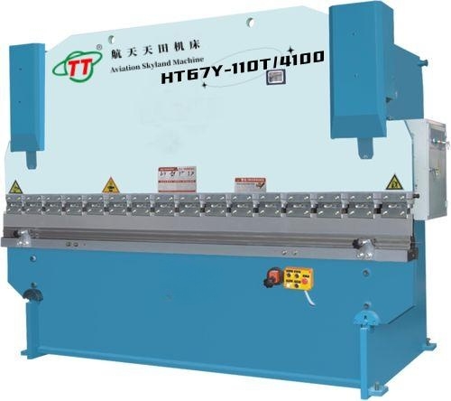 HT67Y系列数显液压折弯机